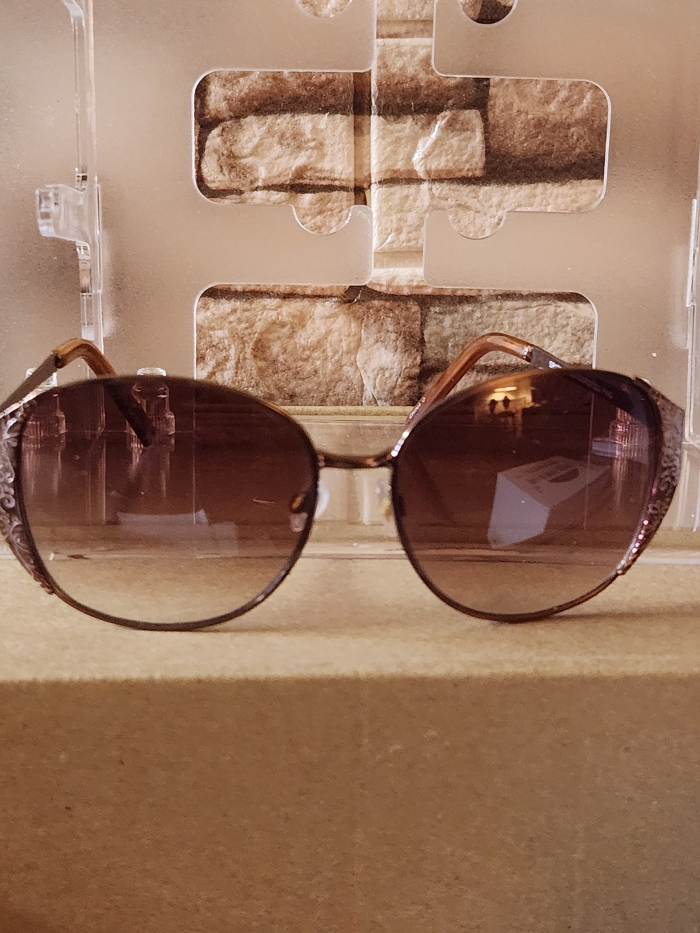 Foster Grant Brown Gradient Lens Women's Sunglasses